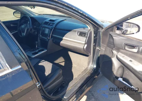 2012 Toyota Camry Se z USA, uszkodzony, nr VIN 4T1BF1FK6CU134932